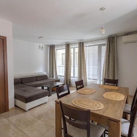 Sea Garden Marina 2 Apartment 瓦爾納 外观 照片
