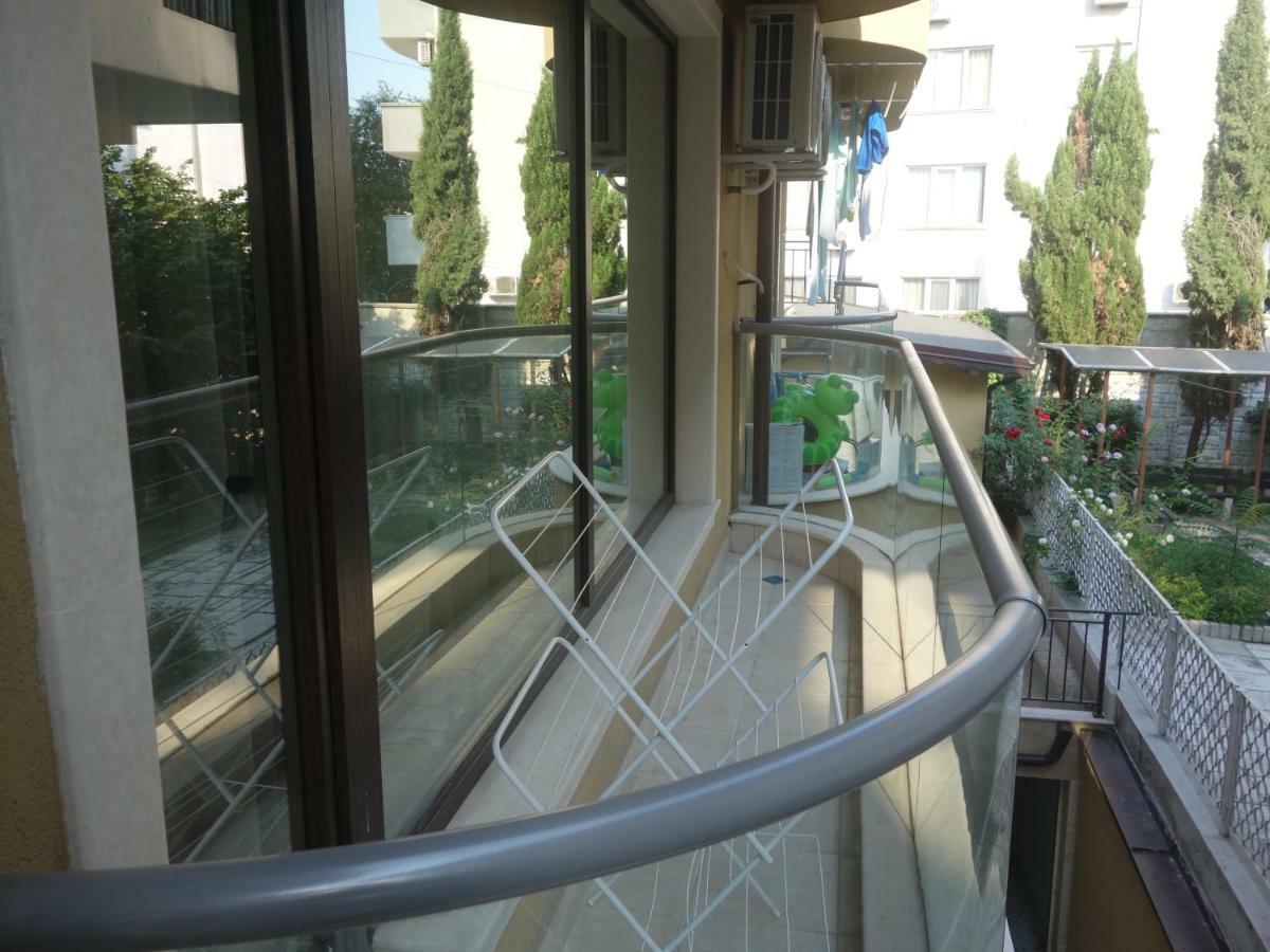 Sea Garden Marina 2 Apartment 瓦爾納 外观 照片
